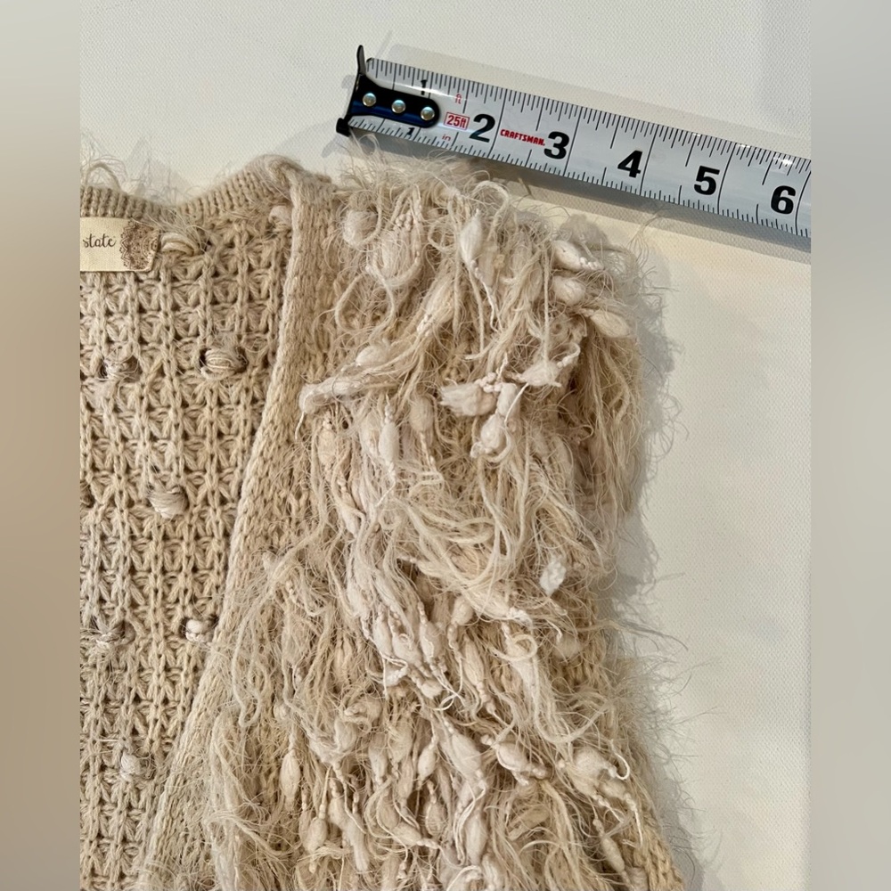 Altar’d State 70’s Style Yarn Vest Boho Cowgirl Shaggy Beige Cream Medium - Picture 9 of 13